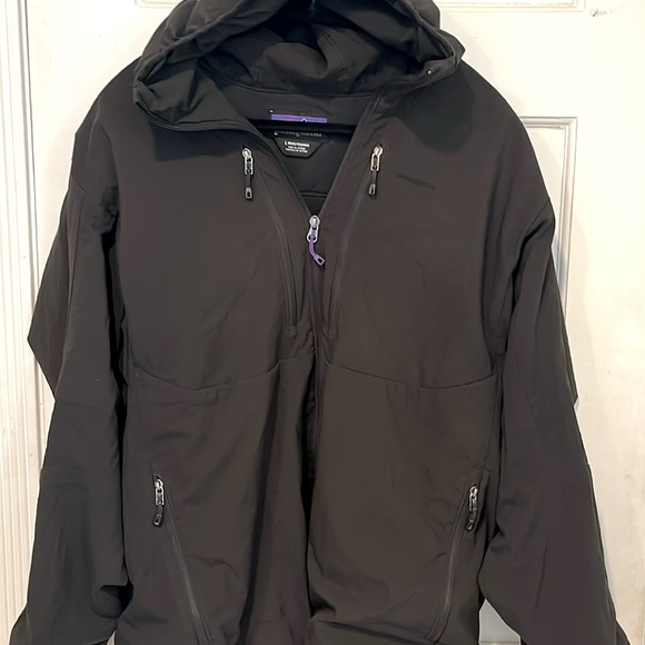 Patagonia Other - Patagonia Mens Softshell Jacket Full zip Black Large